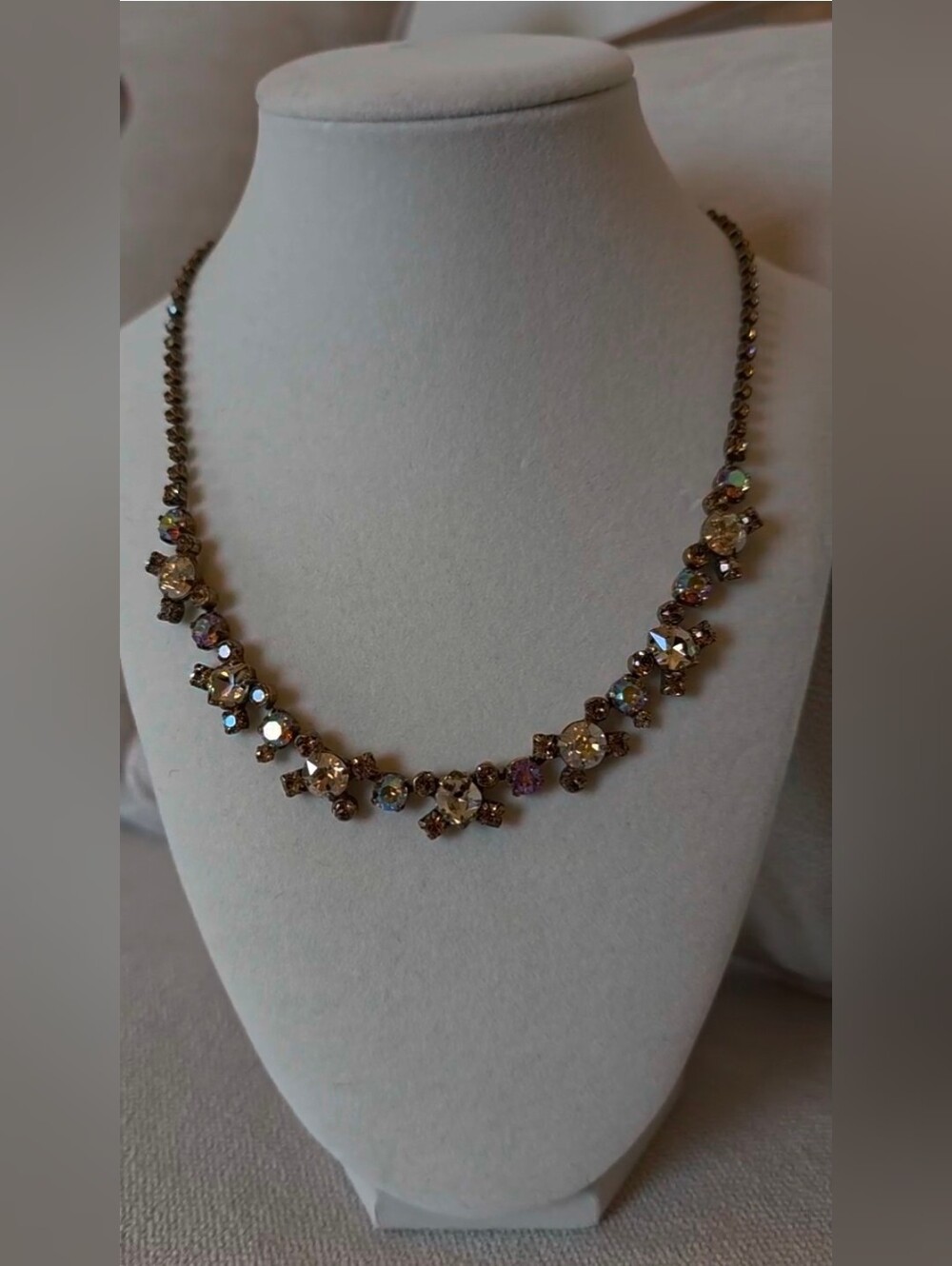 NWT Sorrelli Crystal Cluster Necklace - Champagne and Clear Rhinestones
